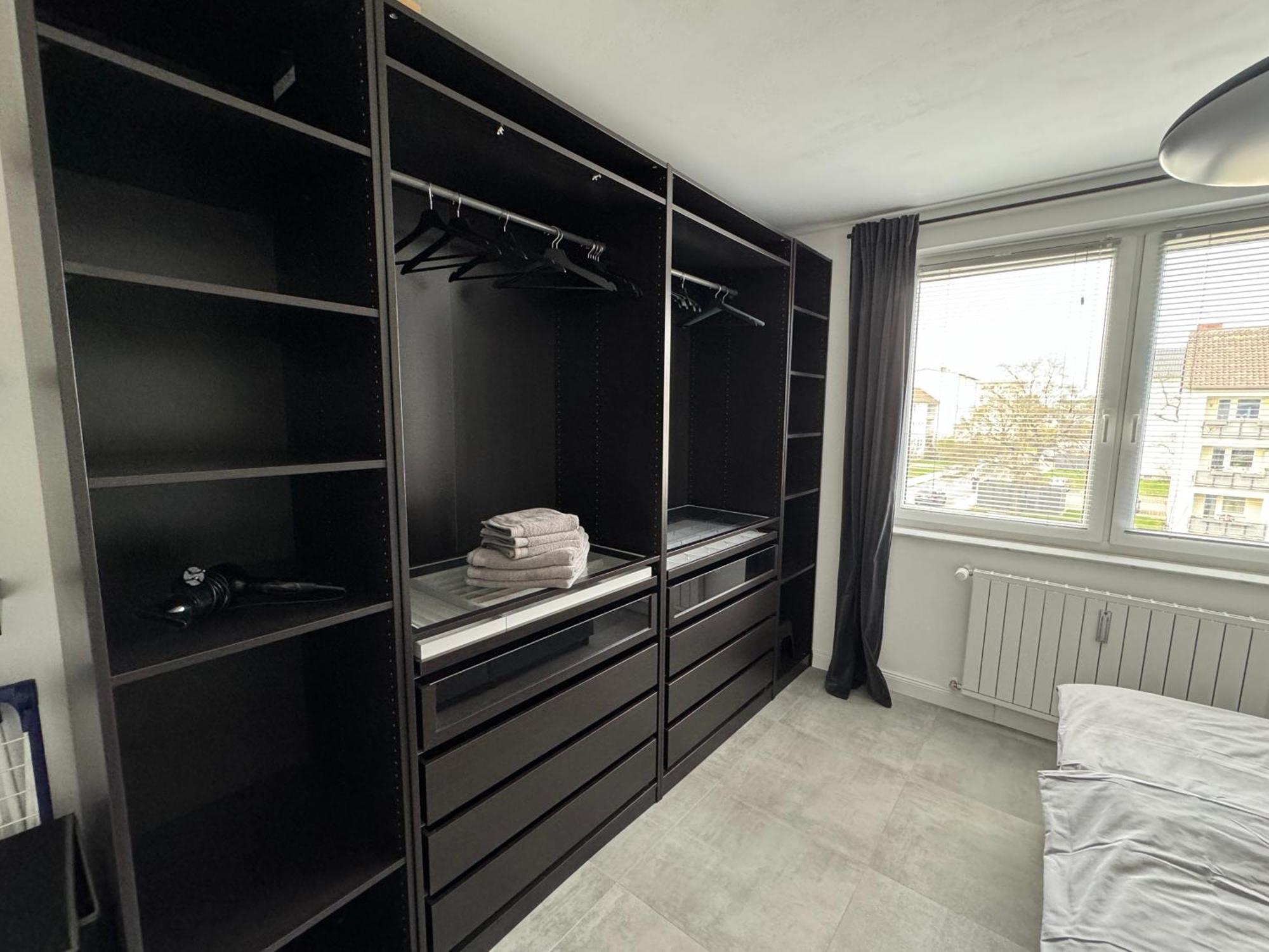 Moderne 2-Zimmer Wohnung Im Zentrum Von Wolfsburg Bagian luar foto